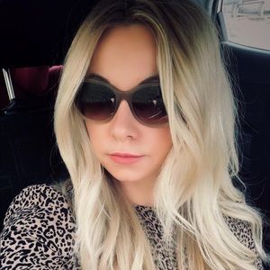 Meet your Posher, Ilona